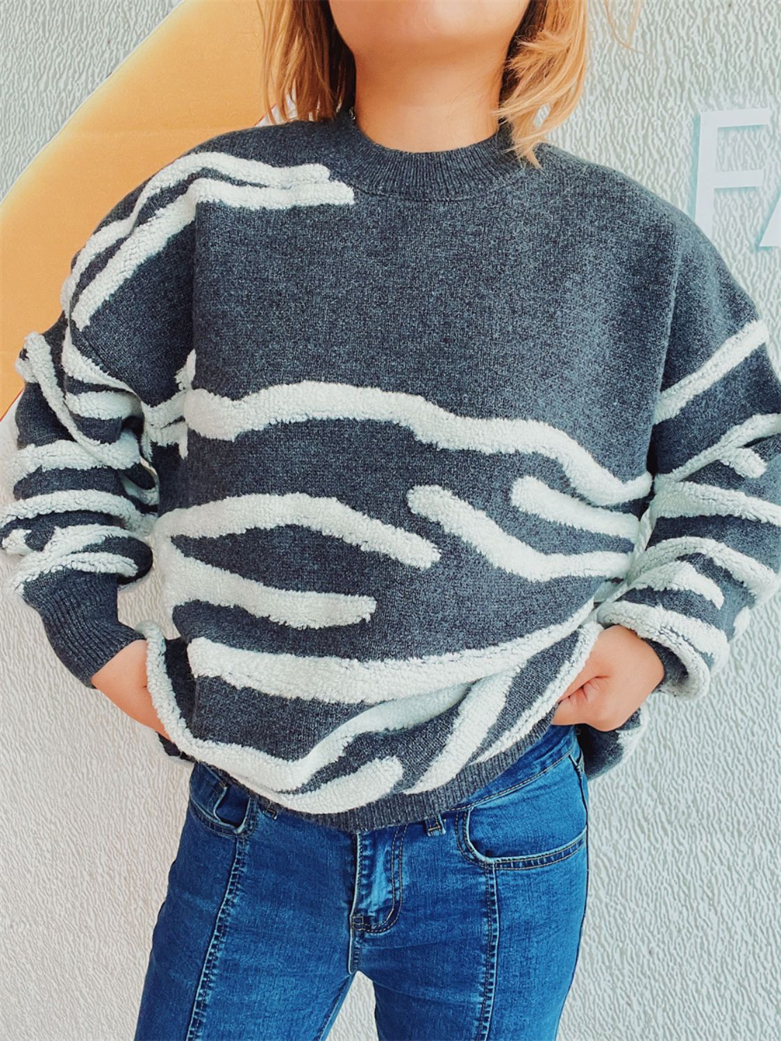 Contrast Round Neck Long Sleeve Sweater Stylish